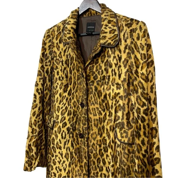 Leopard Print Women's Faux Fur Coat - Picture 3 of 8